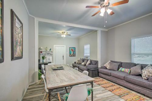 Boho Chic Dallas Duplex About 3 Mi To Downtown!