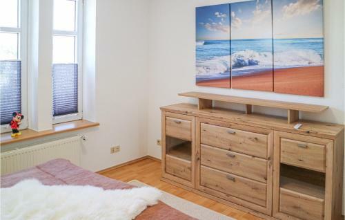 Awesome Apartment In Warnem�nde With 2 Bedrooms