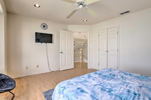 Port Isabel Home With Unobstructed Bay Views!
