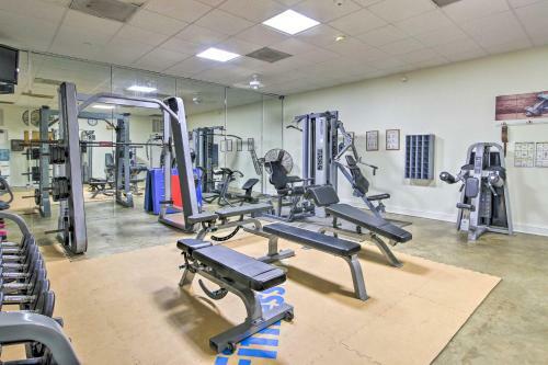 Cozy Port Isabel Home With Golfing On-site!