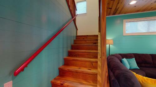 Villa Rp23 Fun Townhouse With Fiesta Decor, Shared Pool, Ample Parking