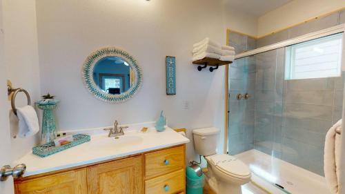 Pfc1006 Spacious Home In Town, Shared Pool, Ample Parking, Near Restaurants