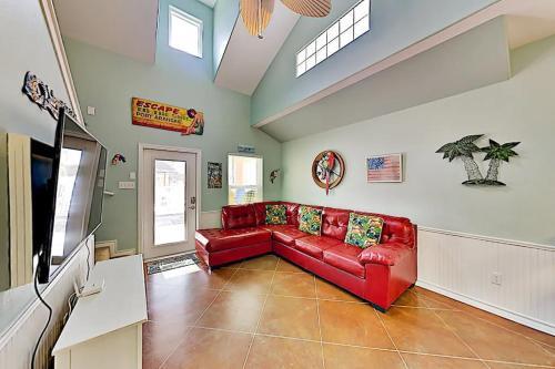 Parrot's Hideaway Townhouse