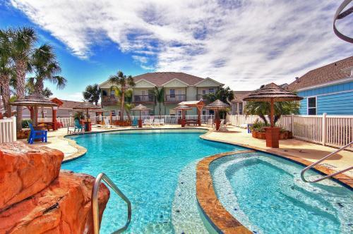 Parrot's Hideaway Townhouse