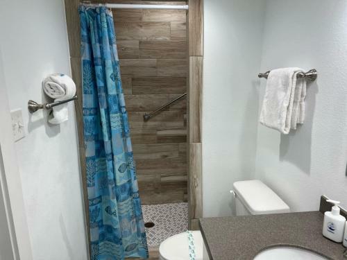 Apartamento Ec105 Newly Renovated, 2 First Floor Condo, Shared Pool & Grill, Boardwalk