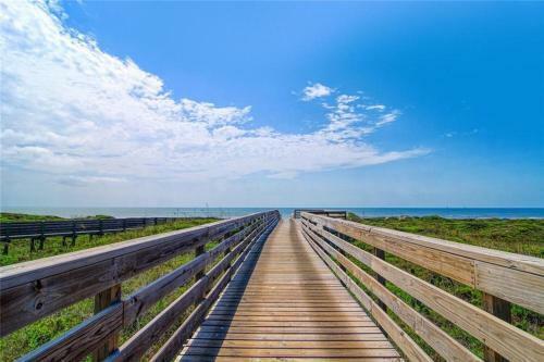 Apartamento Ec105 Newly Renovated, 2 First Floor Condo, Shared Pool & Grill, Boardwalk