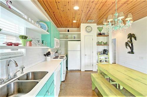 Key Lime Cottage Home