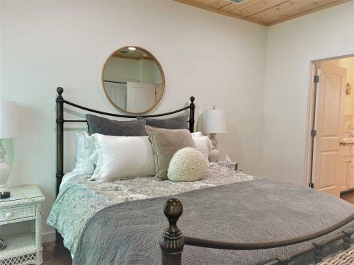 Chic Charmer Home