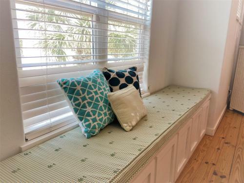 Chic Charmer Home