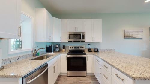 Apartamento Ir45 Bottom Floor Condo, 3 Bedrooms 2 Bath, View Of Shared Pool, Boardwalk