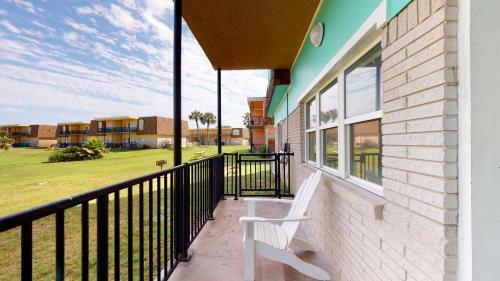 Apartamento Ir45 Bottom Floor Condo, 3 Bedrooms 2 Bath, View Of Shared Pool, Boardwalk