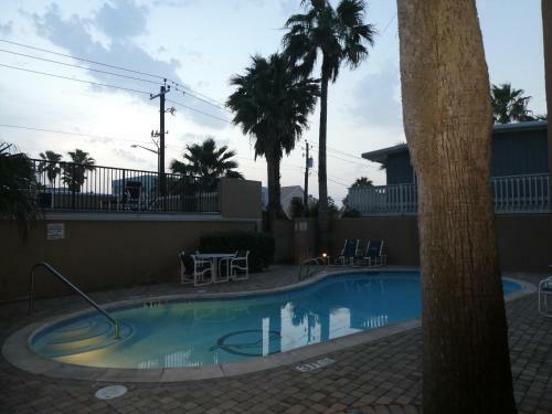 Apartamento Seagull Beachfront Condominiums