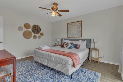 Northside Hideaway- Both Units- Mins To Ut Hospital