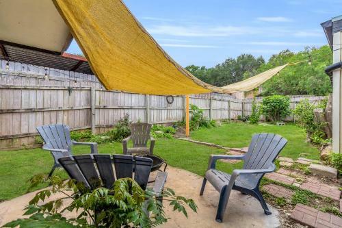 Northside Hideaway- Both Units- Mins To Ut Hospital