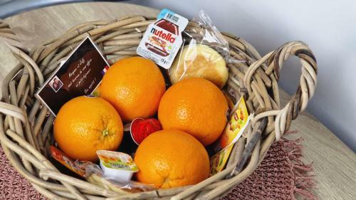 Apartamento J.mo Home - Louvroil - Calme - Id�al Couple - D�placement Pro
