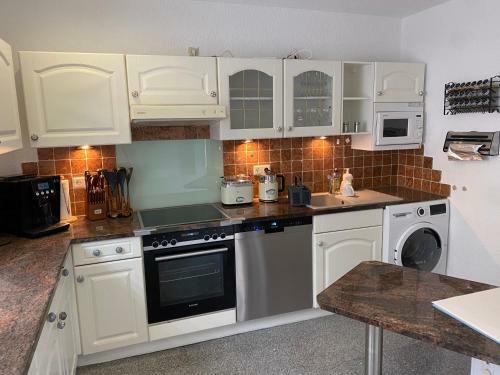 Apartamento Ferienwohnung Waldrast F�r 5 Personen