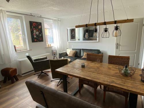 Apartamento Ferienwohnung Waldrast F�r 5 Personen