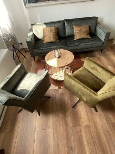 Apartamento Ferienwohnung Waldrast F�r 5 Personen