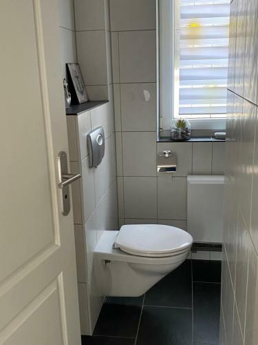 Apartamento Ferienwohnung Waldrast F�r 5 Personen