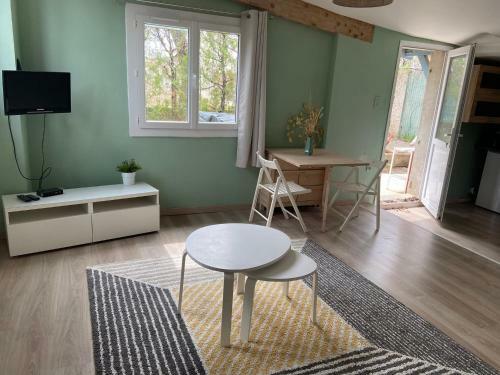 Apartamento Studio Grands Ch�nes Au Pied Du Mont Ventoux.