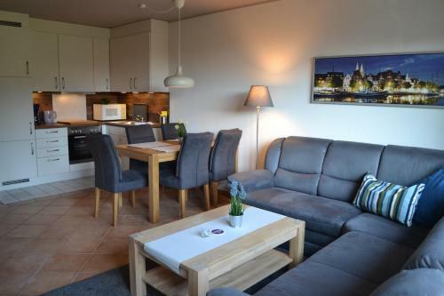 Apartamento Ferienwohnung - Gasthof Meetz Fehmarn