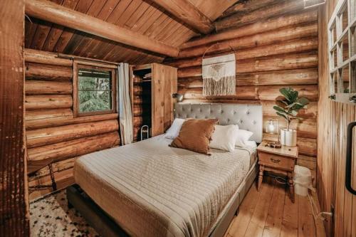 76gs - Genuine Log Cabin - Wifi - Pets Ok - Sleeps 4 Home