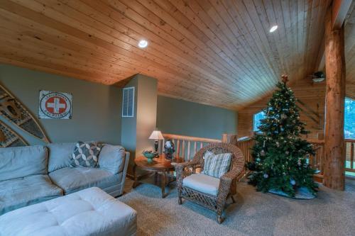 Icicle Creek Lodge
