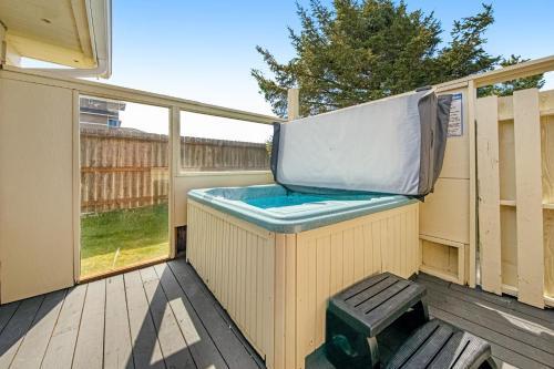 Boni's Beach House
