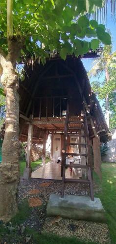 Hotel Alumbung Cottages
