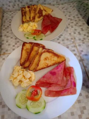 Hotel Chiisai Natsu Resort