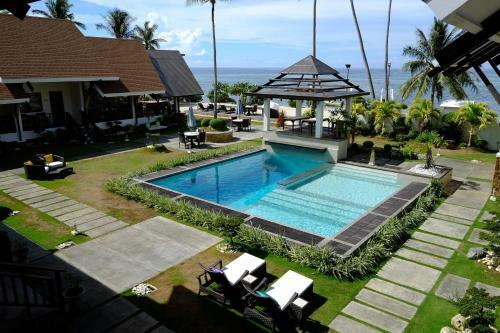 Hotel Dive Thru Resort