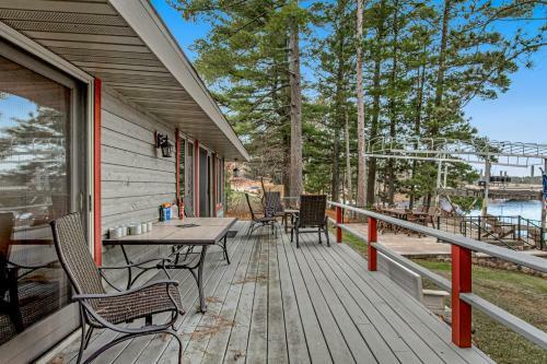 Minocqua Lake Lodge