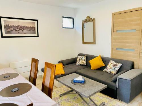 Apartamento Joli Duplex De 3pieces A Montmorency 20 Min Paris