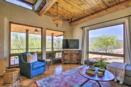 Unique Phoenix Abode With 2-tier Patio And Grills