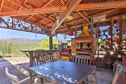 Unique Phoenix Abode With 2-tier Patio And Grills