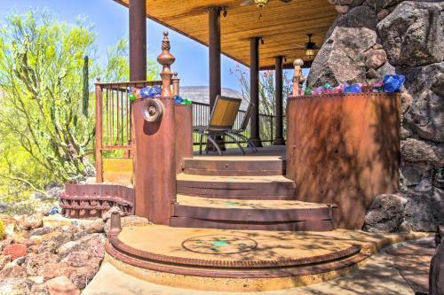 Unique Phoenix Abode With 2-tier Patio And Grills