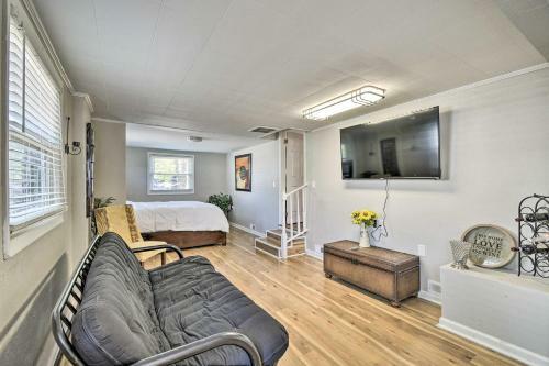 Charming Hampton Home Less Than 2 Mi To Buckroe Beach