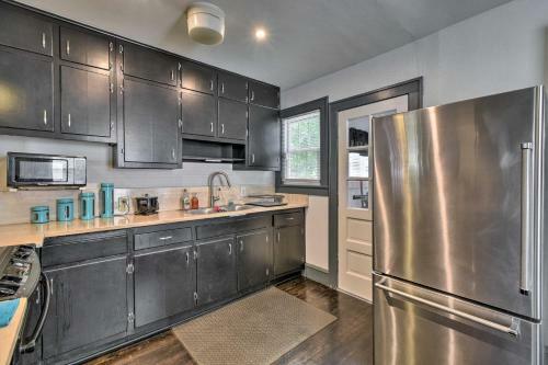 Charming Hampton Home With Yard, 6 Mi To Beach!