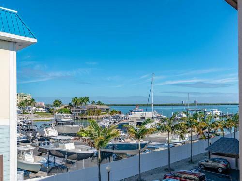 Apartamento Knot A Care; Direct Water Access Condo With Ocean And Pool Views