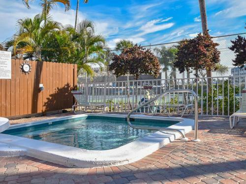 Apartamento Knot A Care; Direct Water Access Condo With Ocean And Pool Views