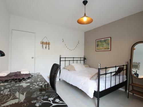 G�te Pau, 4 Pi�ces, 5 Personnes - Fr-1-384-809