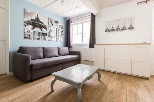 Maison Manon. Maison � La Campagne!