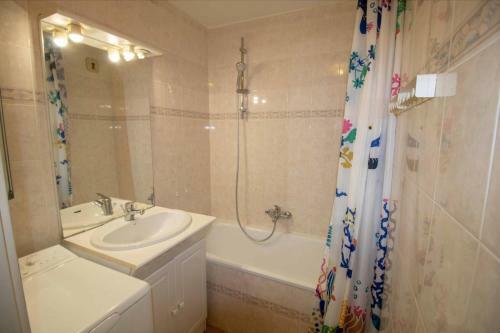 Apartamento Nice 25 M Bright With Balcony And Pool
