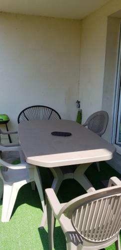 Apartamento Appartement 2 Pi�ces Avec Jardin Privatif