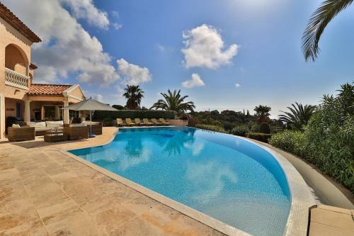 Villa Horizon Bleu F�r 8 Pers., Luxuri�s, Pool