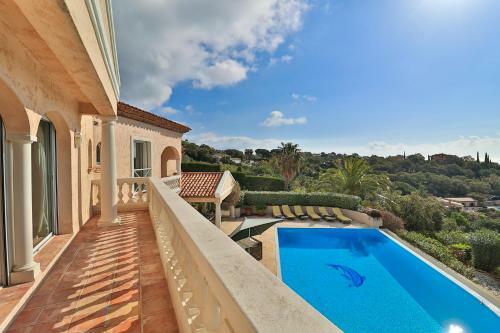 Villa Horizon Bleu F�r 8 Pers., Luxuri�s, Pool