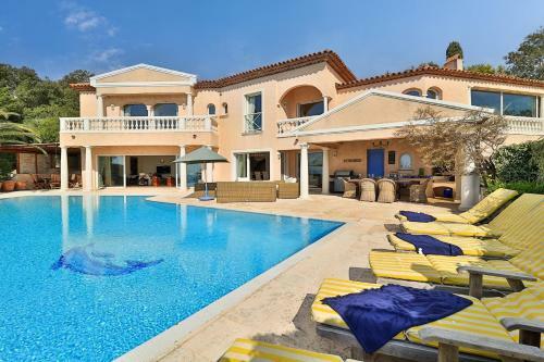 Villa Horizon Bleu F�r 8 Pers., Luxuri�s, Pool