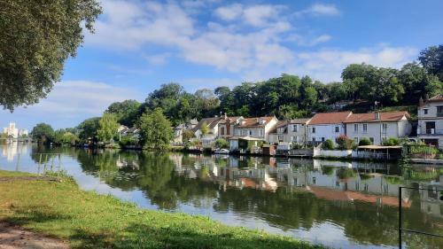 Apartamento Charming 1-bed Studio In Saint-pierre-les-nemours