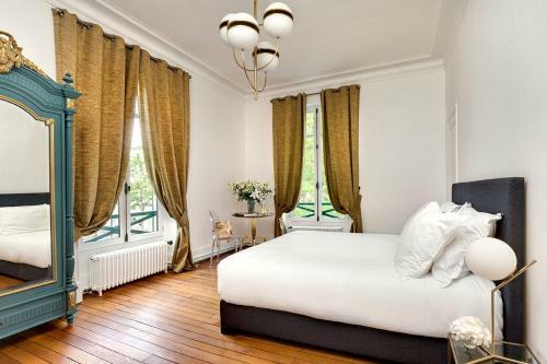 Exceptionnel Chalet Napol�onien Avec Piscine