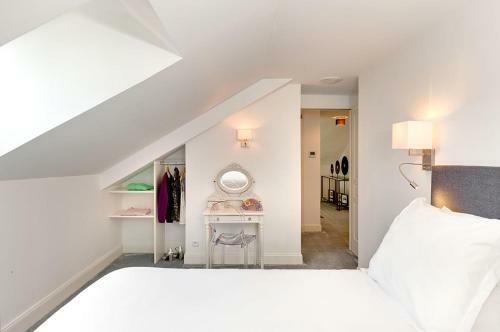 Exceptionnel Chalet Napol�onien Avec Piscine
